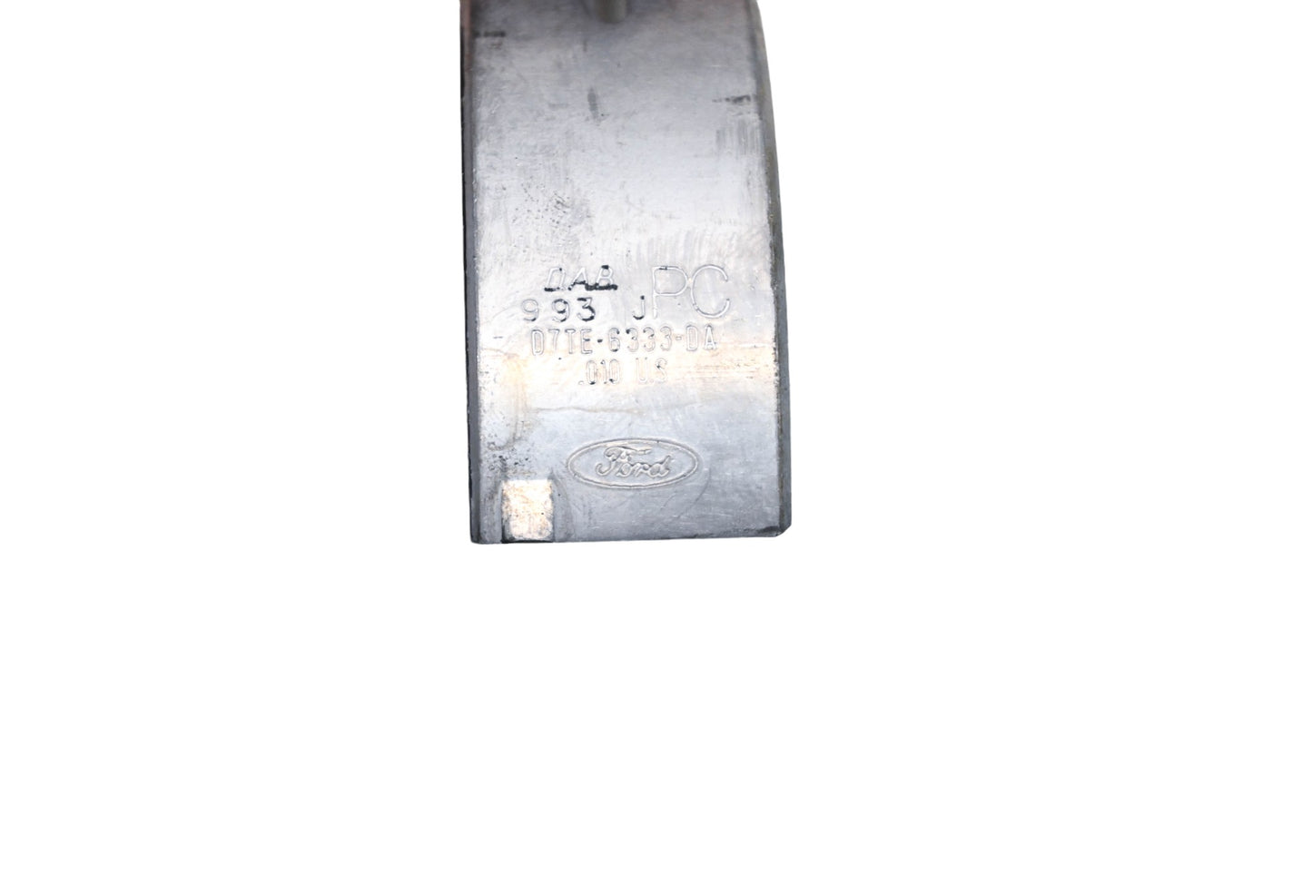 New OEM Ford D7TE-6333-DA, D7TE6333DA Half Bearing NOS