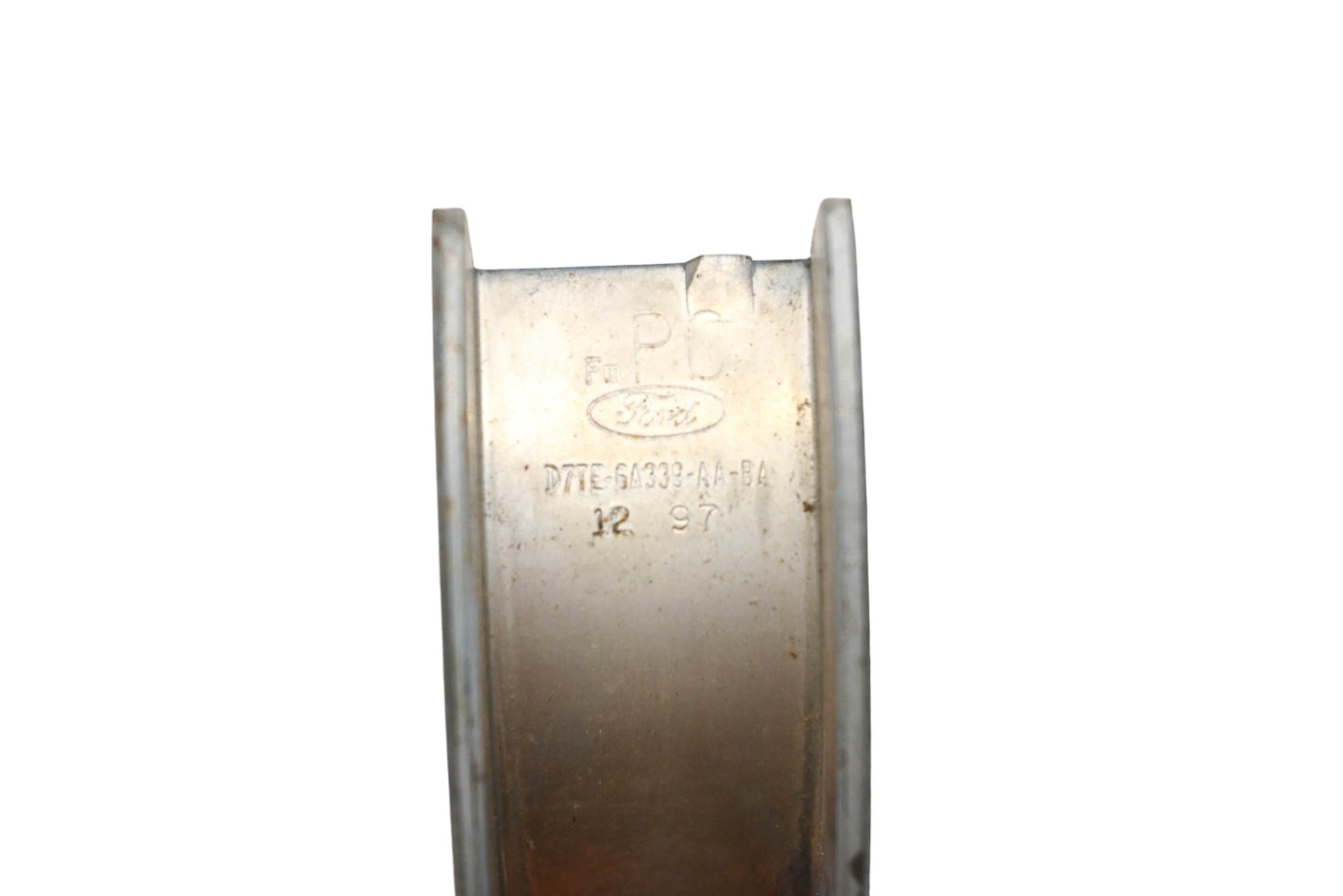 New OEM Ford D7TE-6A339-AA-BA, D7TE6A339AABA Half Bearing NOS