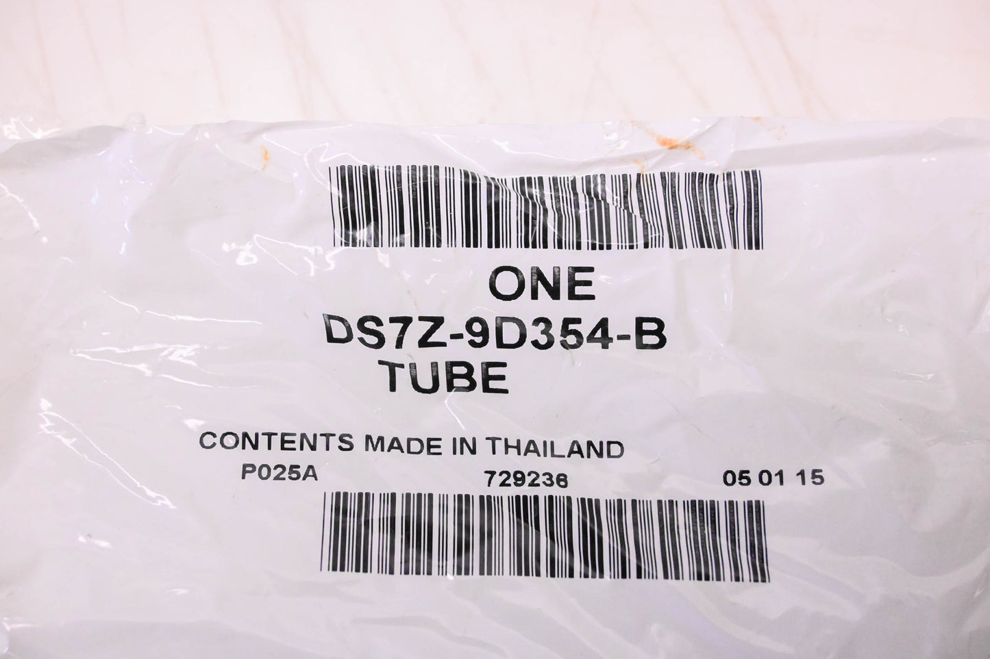 New OEM Ford DS7Z-9D354-B Tube Assembly NOS