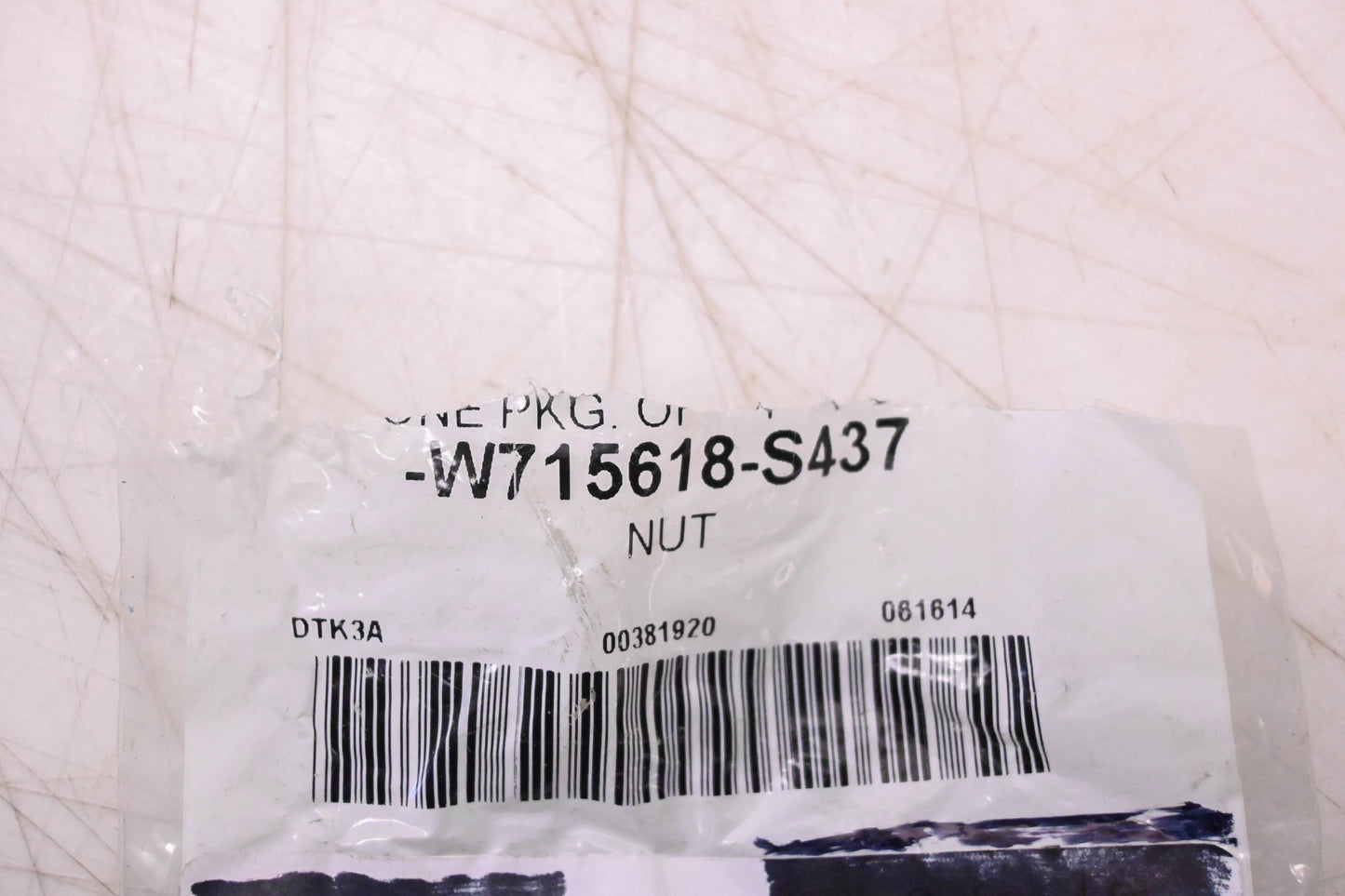 New OEM Ford W715618-S437 Nut NOS
