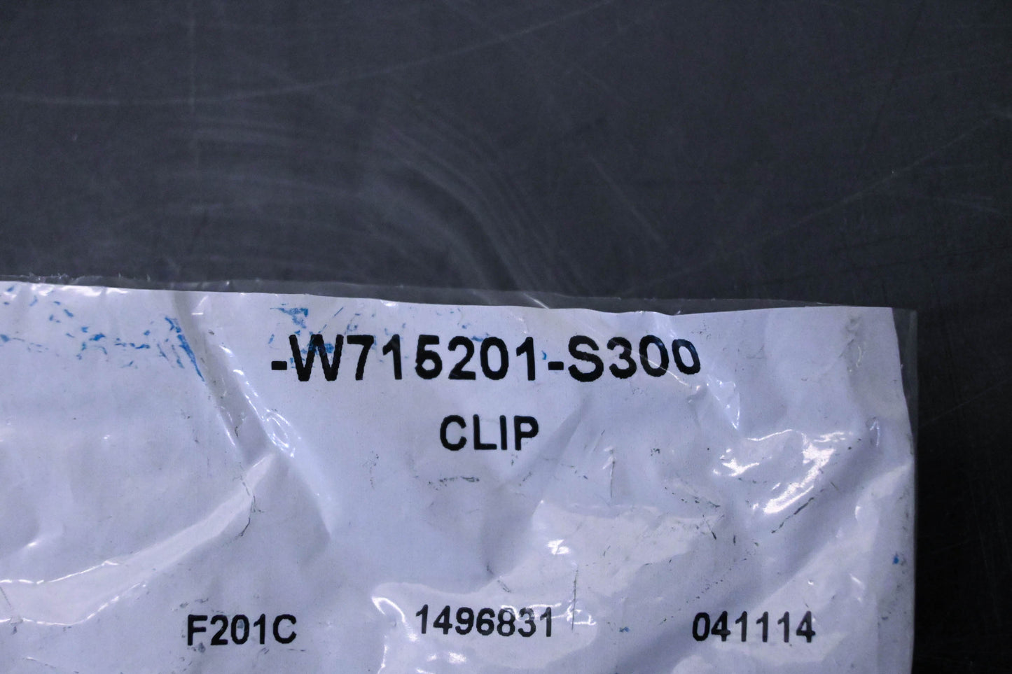 New OEM Ford W715201-S300 Exterior Rocker Moulding Clips Qty 3 NOS