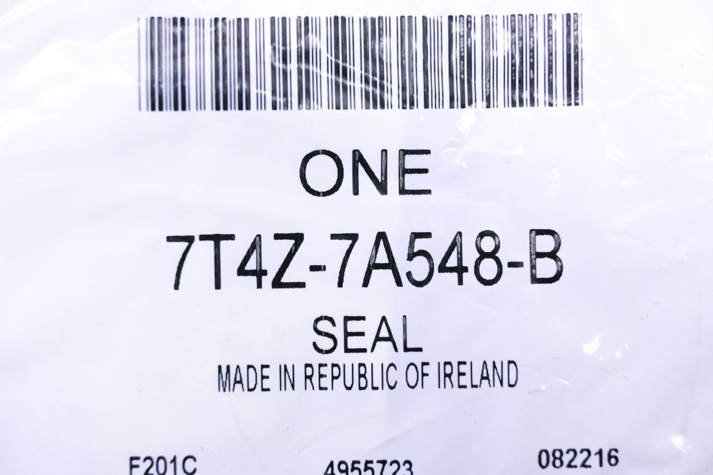 New OEM Ford 7T4Z-7A548-B Seal NOS
