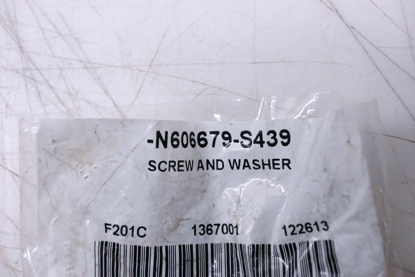 New OEM Ford N606679-S439 Screw & Washer Assembly NOS