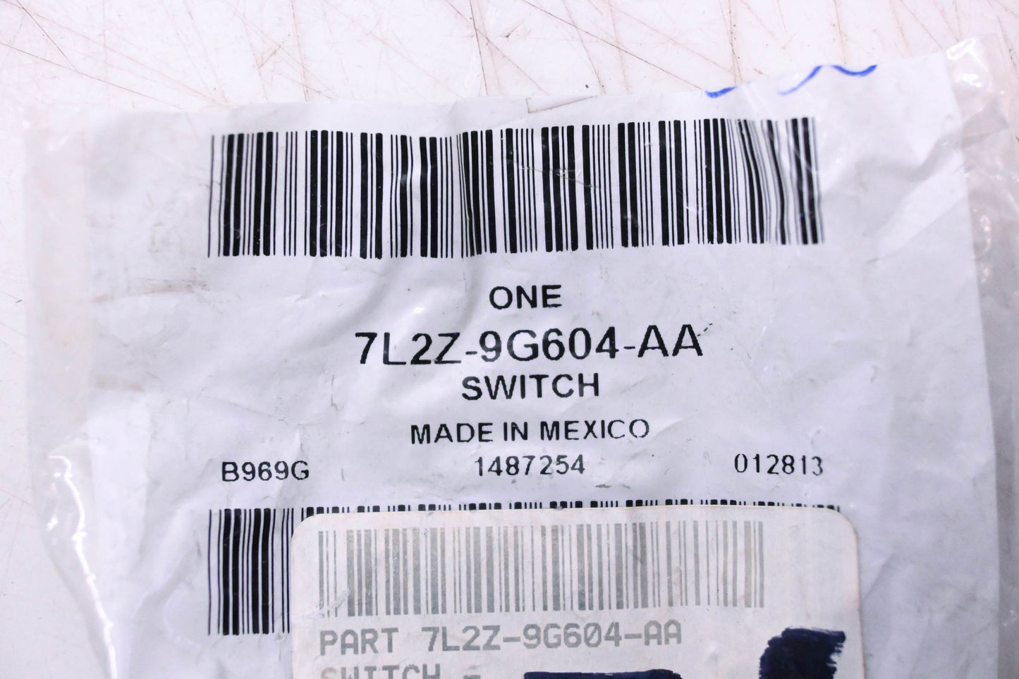 New OEM Ford 7L2Z-9G604-AA Power Pedal Adjustment Control Switch Assembly NOS