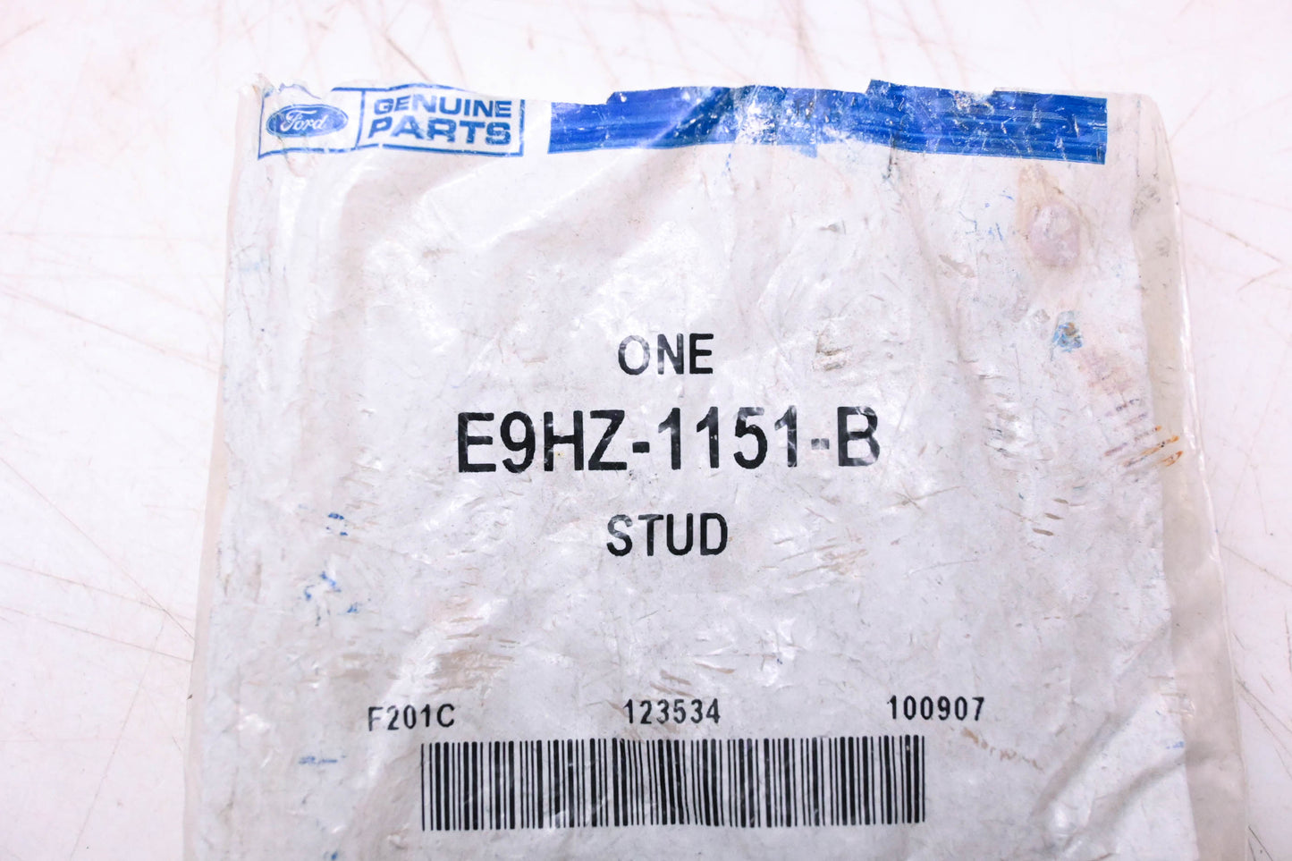 New OEM Ford E9HZ-1151-B Wheel Stud NOS