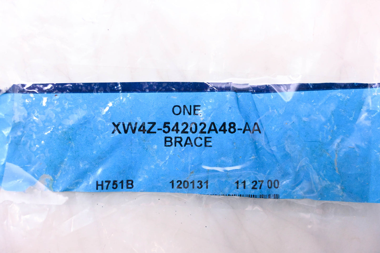 New OEM Ford XW4Z-54202A48-AA Brace NOS