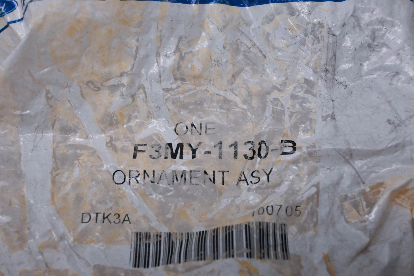 New OEM Ford F3MY-1130-B Wheel Center Cap Ornament NOS