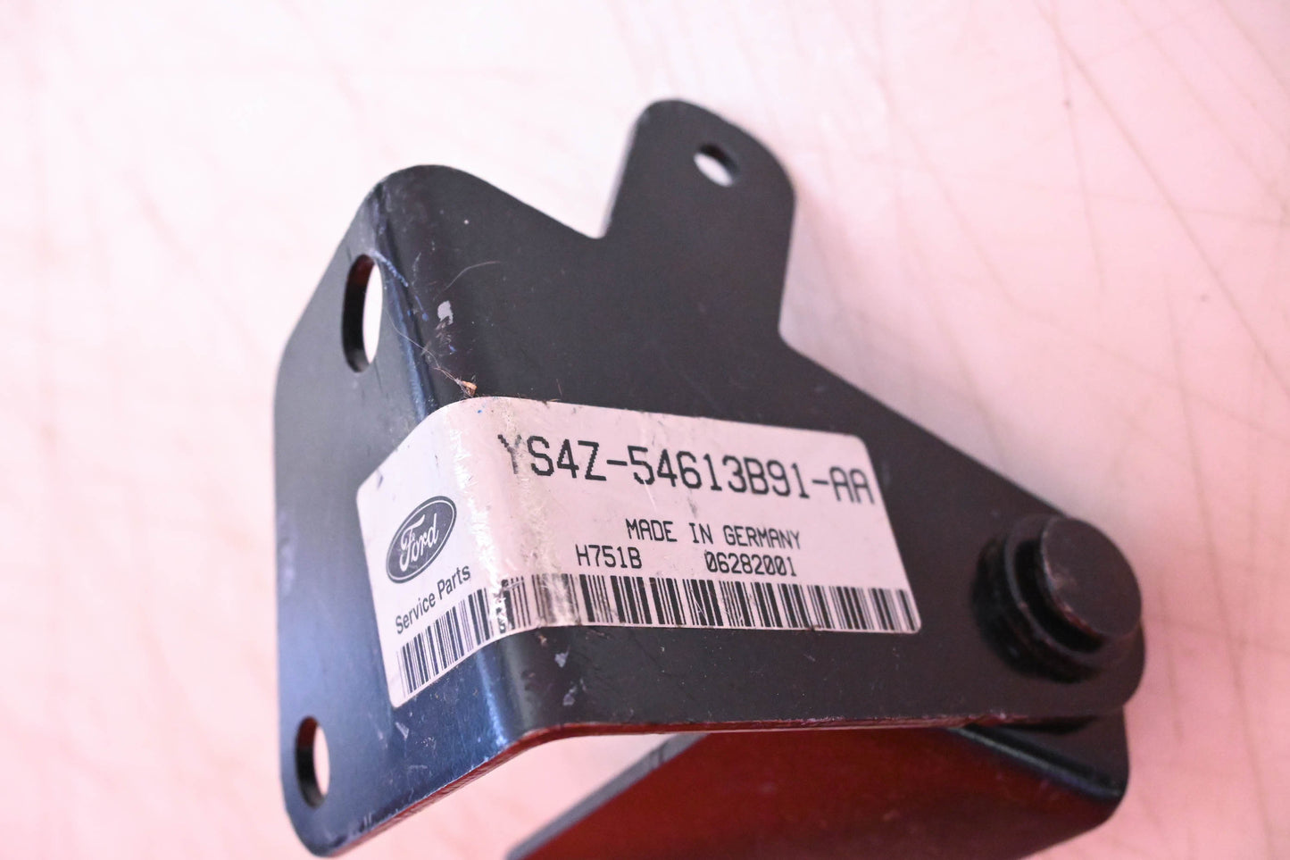 New OEM Ford YS4Z-54613B91-AA Hinge Assembly NOS