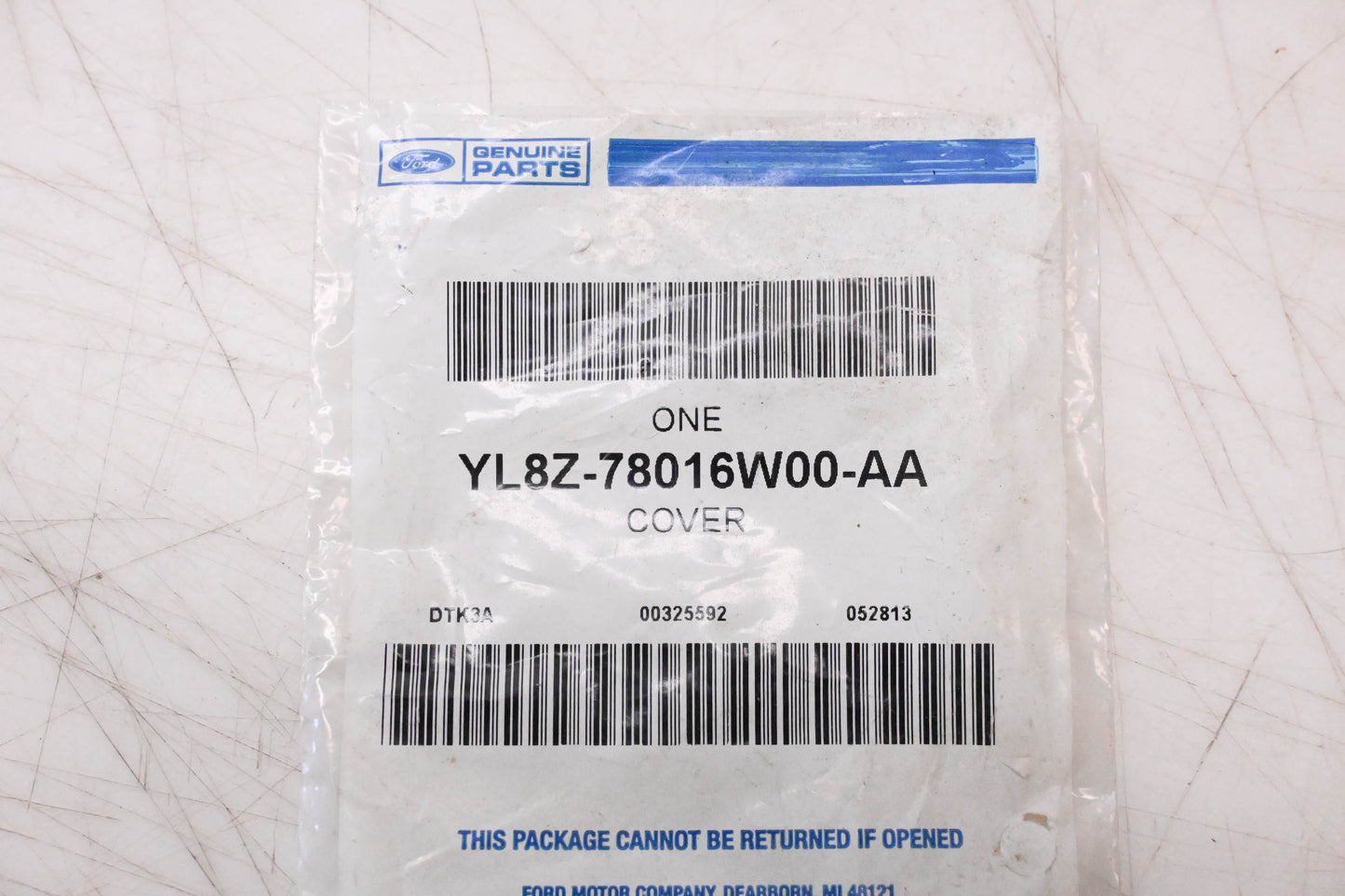 New OEM Ford YL8Z-78016W00-AA Lower Side Panel Cover NOS