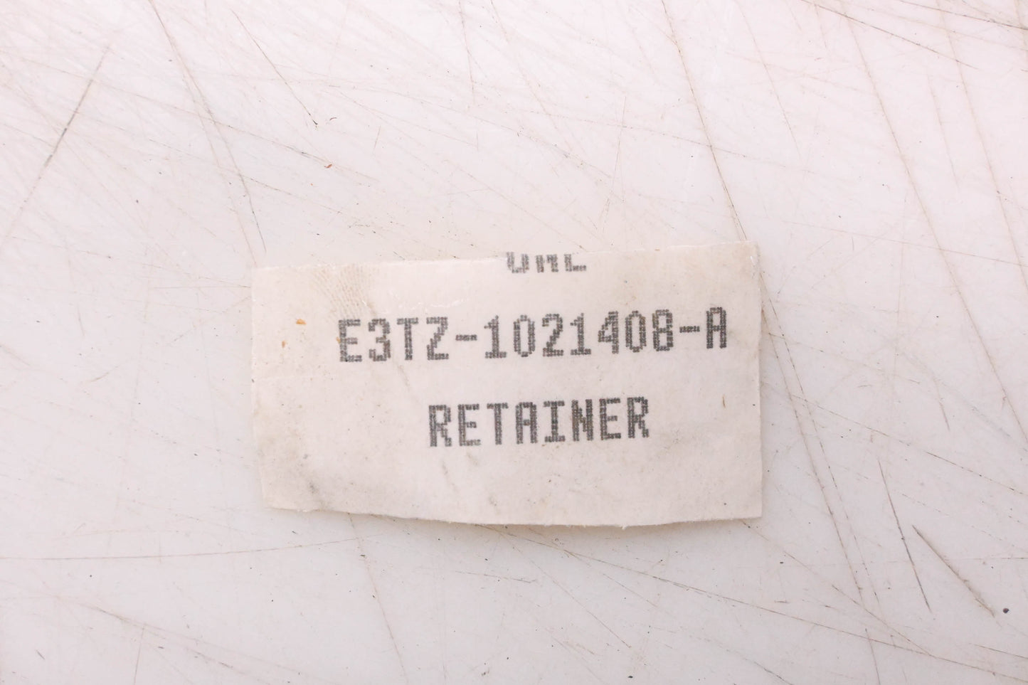 New OEM Ford E3TZ-1021408-A Glass Panel Retainer NOS