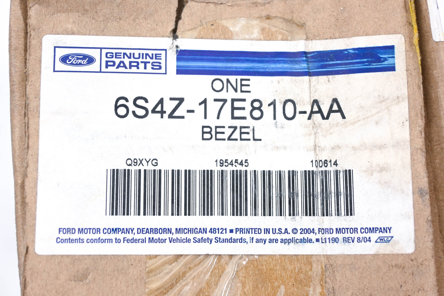 New OEM Ford 6S4Z-17E810-AA Black Righthand Fog Lamp Bezel NOS