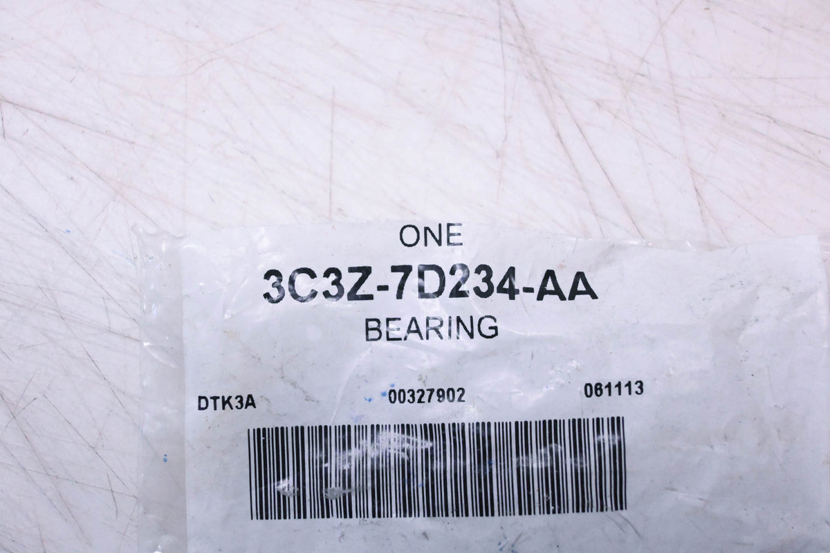 New OEM Ford 3C3Z-7D234-AA Bearing Assembly NOS