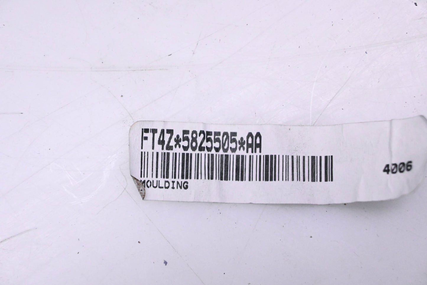New OEM Ford FT4Z-5825505-AA Left Side Window Trim Moulding NOS