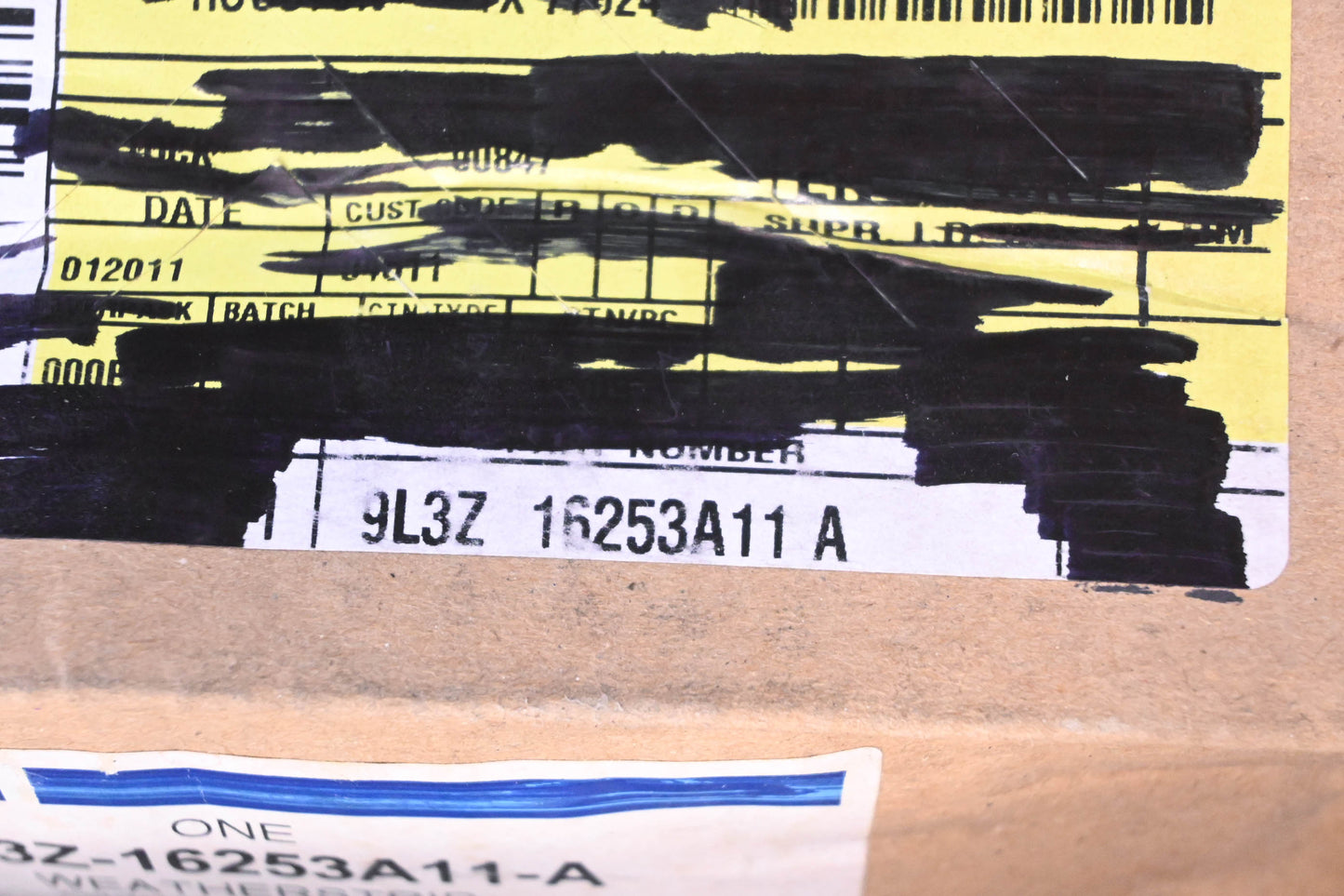 New OEM Ford 9L3Z-16253A11-A On Body Weatherstrip Assembly NOS