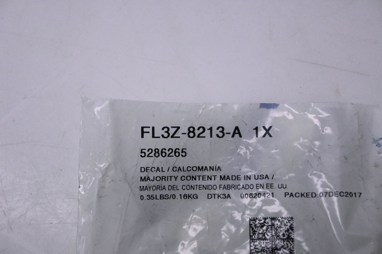New OEM Ford FL3Z-8213-A, 5286265 Front Grille Ford Emblem Assembly NOS