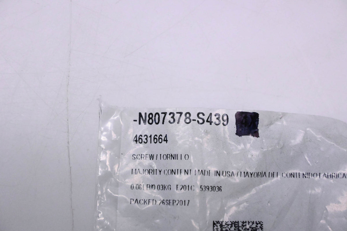 New OEM Ford N807378-S439, 4631664 Pull Handle Screw NOS