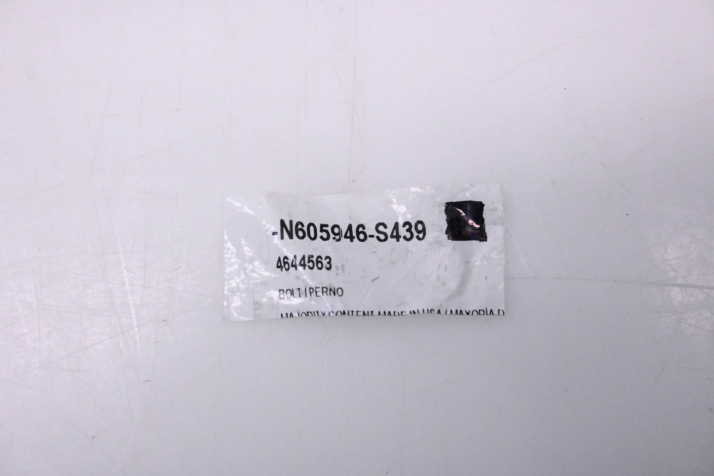 New OEM Ford N605946-S439, 4644563 Bolt NOS