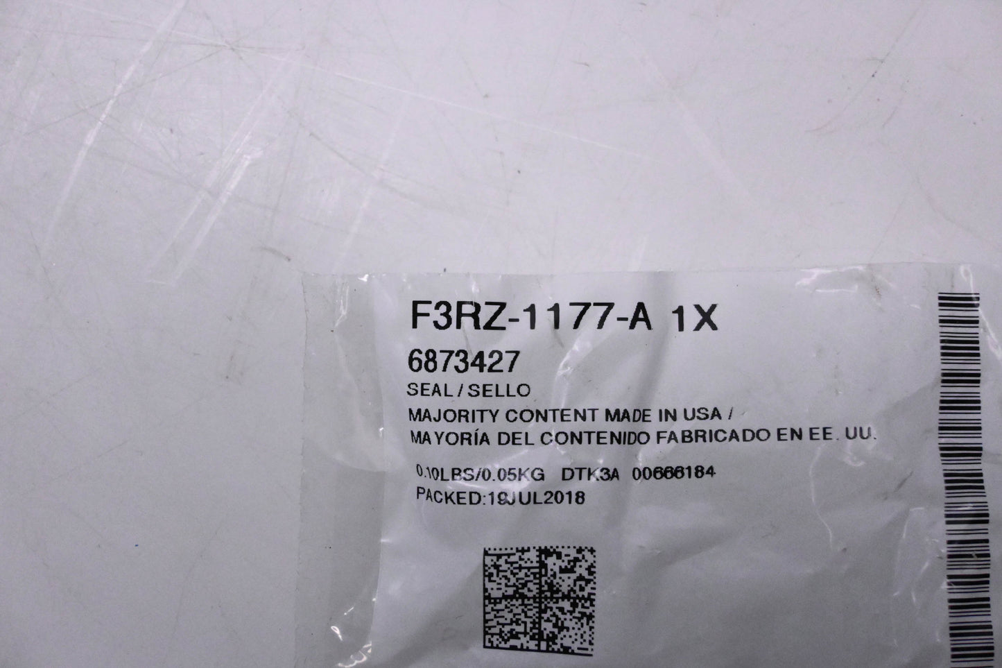 New OEM Ford F3RZ-1177-A, 6873427 Seal NOS