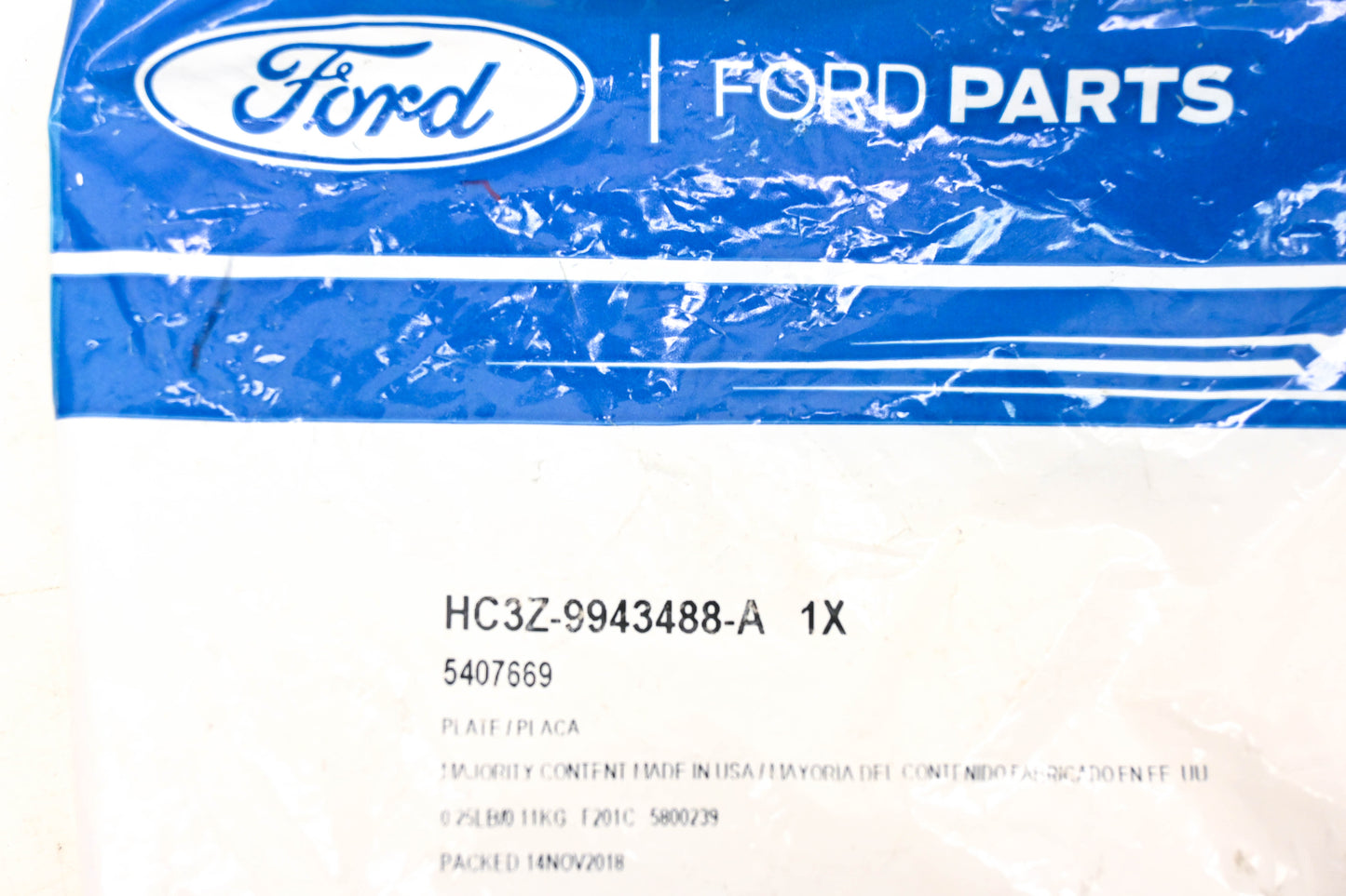 New OEM Ford HC3Z-9943488-A, 5407669 Rear Fender Anchor Plate NOS