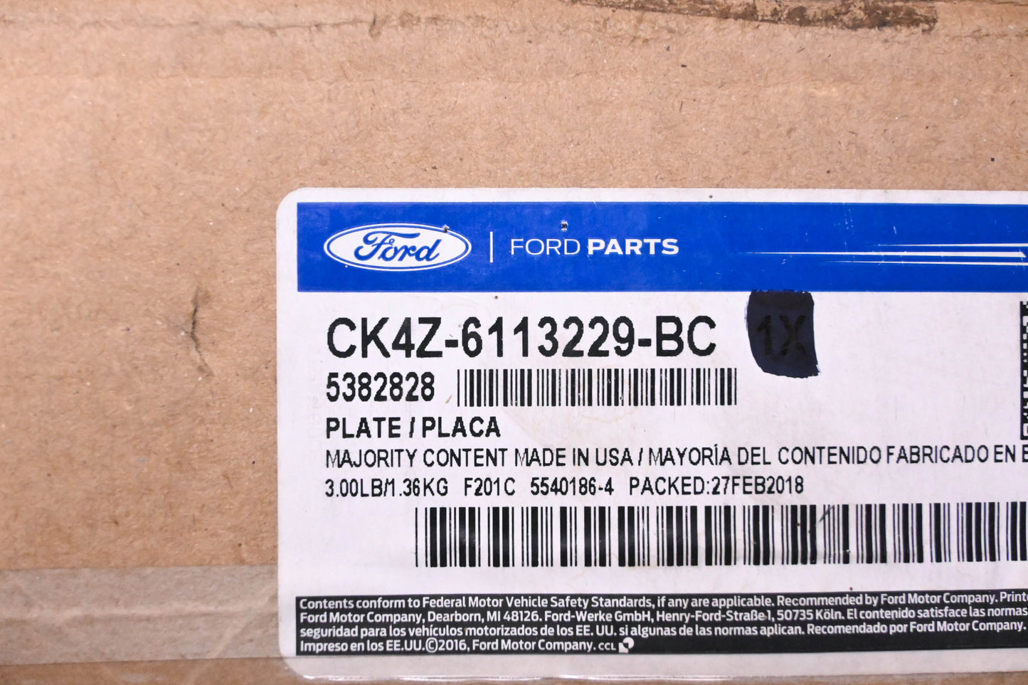 New OEM Ford CK4Z-6113229-BC, 5382828 Molded Step Plate NOS