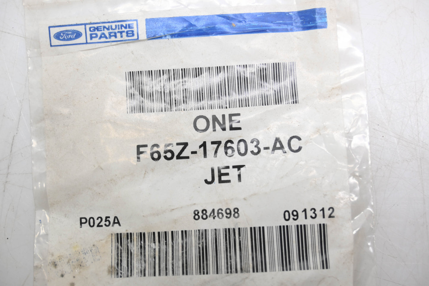 New OEM Ford F65Z-17603-AC Windshield Washer Nozzle NOS