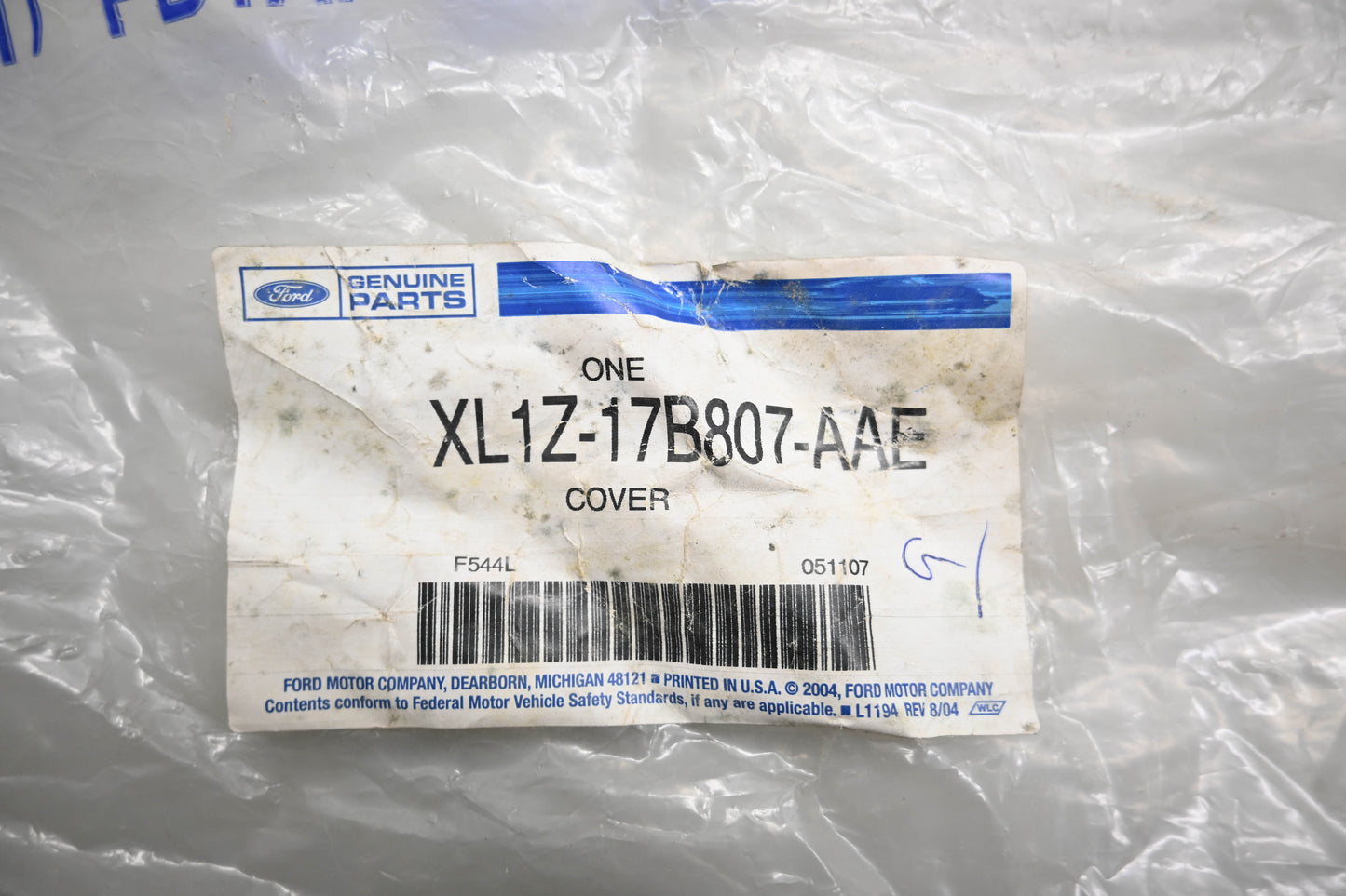 New OEM Ford XL1Z-17B807-AAE Rear Bumper Step Pad NOS