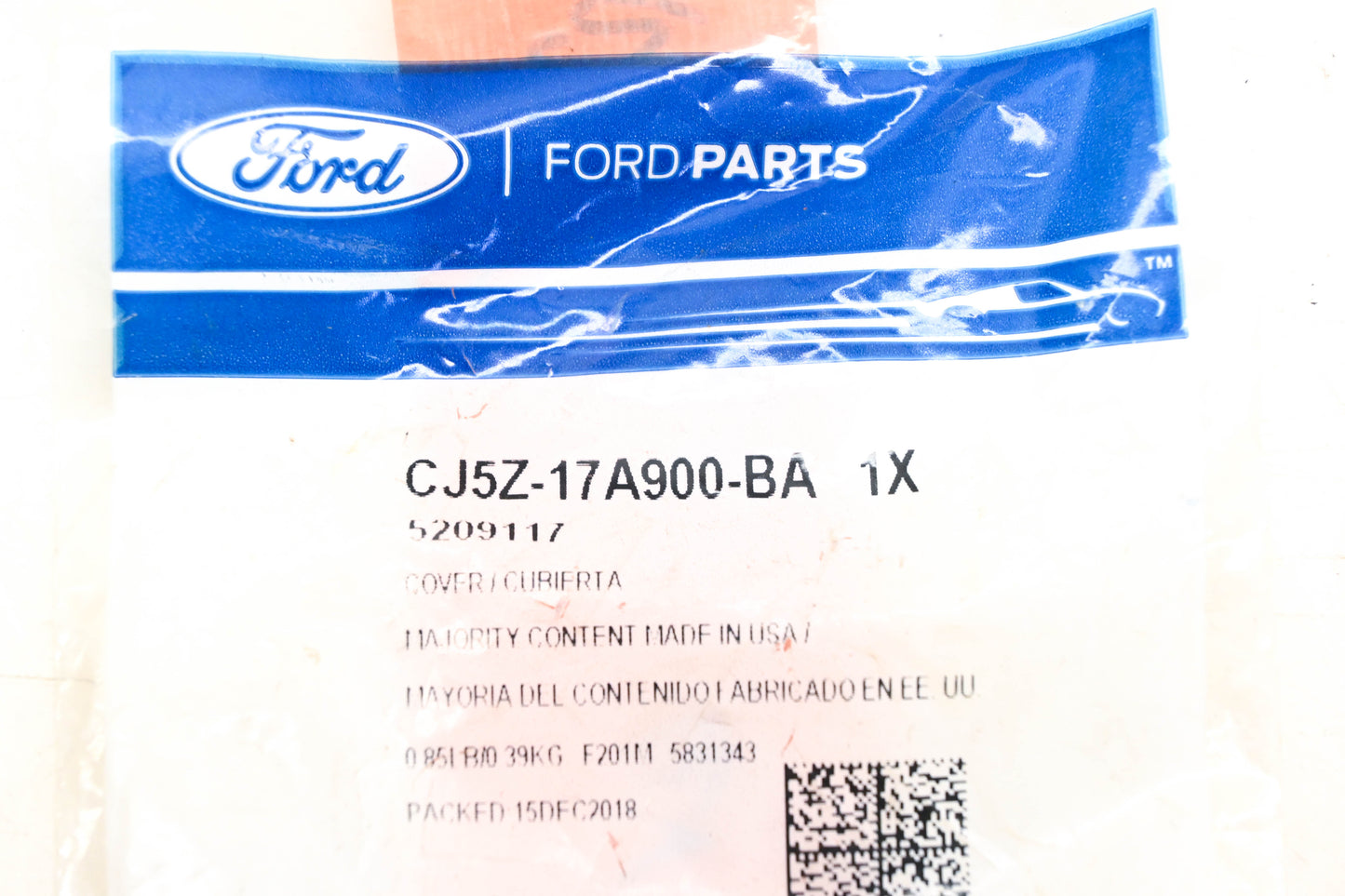 New OEM Ford CJ5Z-17A900-BA Front Bumper Outer Trim Cover NOS