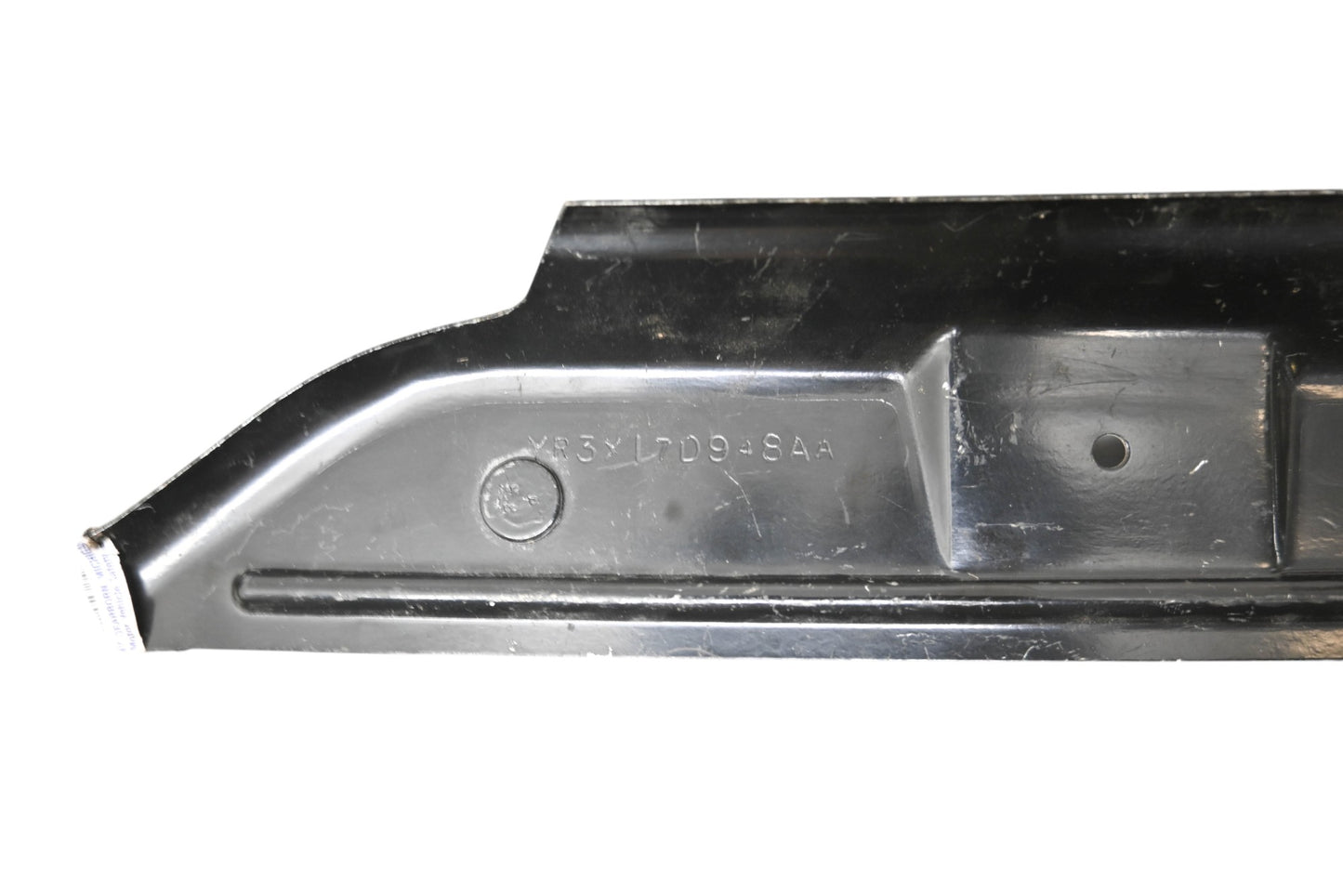 New OEM Ford YR3X-17D948-AA Bumper Support Bracket NOS