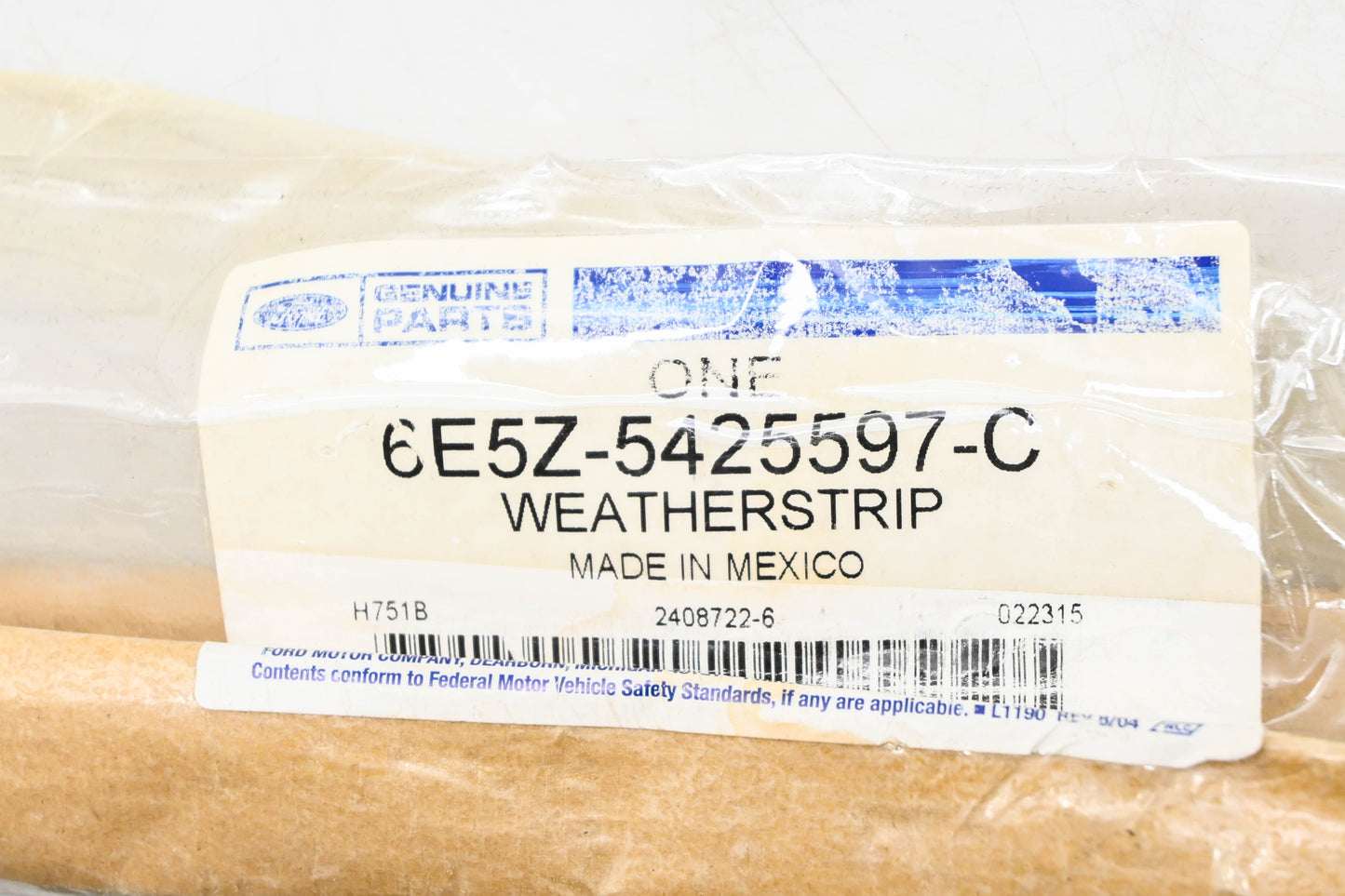 New OEM Ford 6E5Z-5425597-C Driver's Side Door Glass Weather Strip Channel NOS