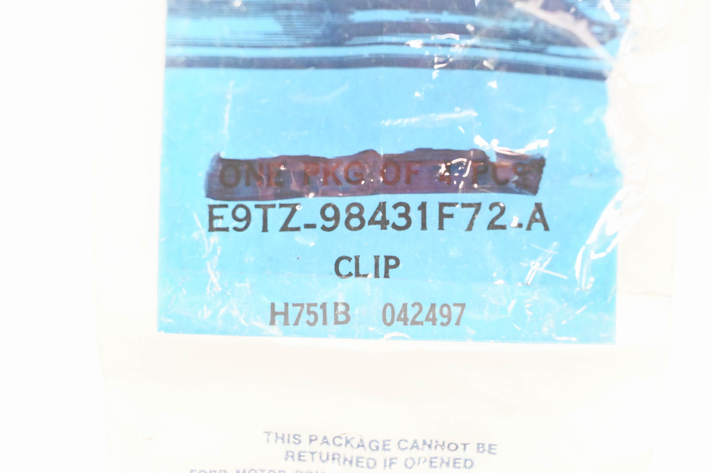 New OEM Ford E9TZ-98431F72-A Clip NOS