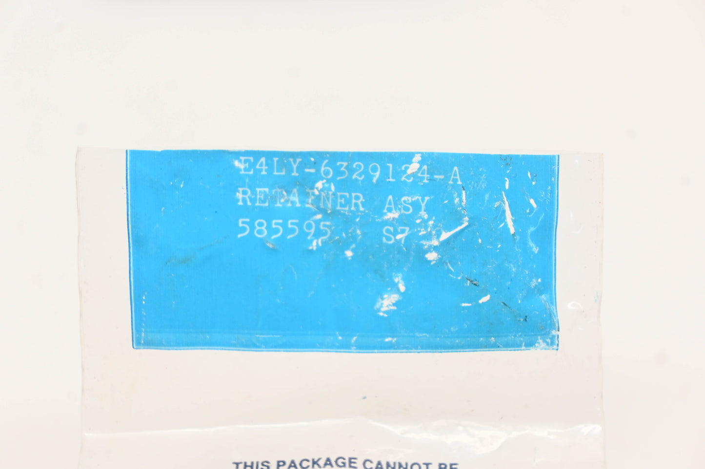 New OEM Ford E4LY-6329124-A Retainer Assembly NOS