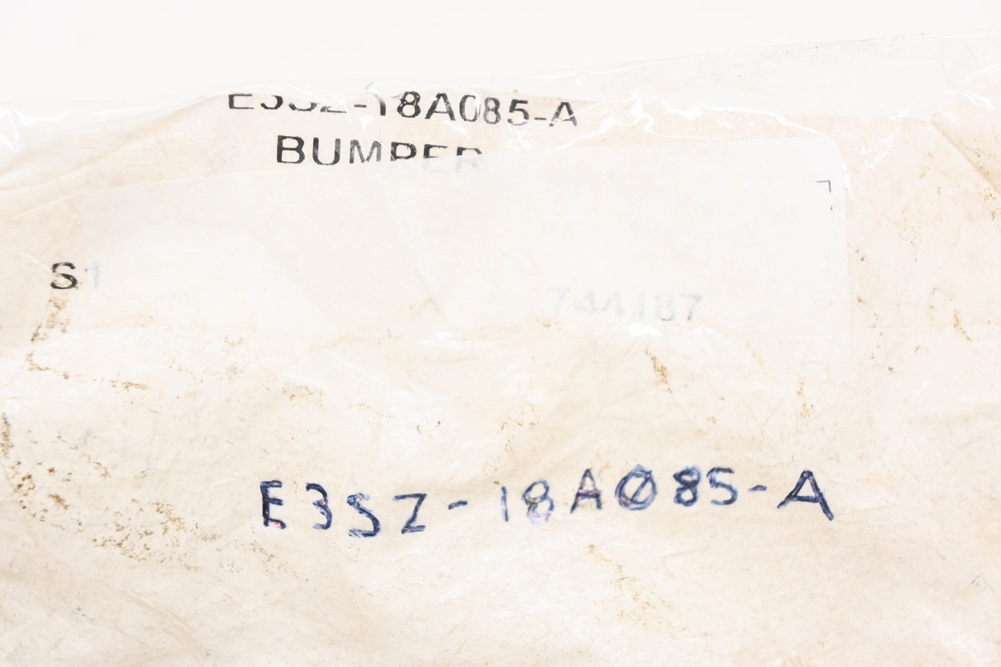 New OEM Ford E3SZ-18A085-A Front Suspension Strut Bumper NOS