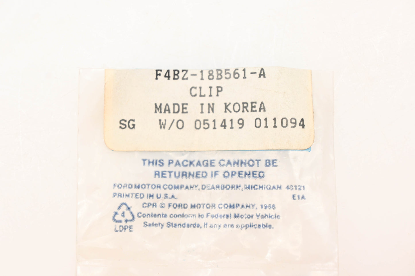 New OEM Ford F4BZ-18B561-A Clip NOS