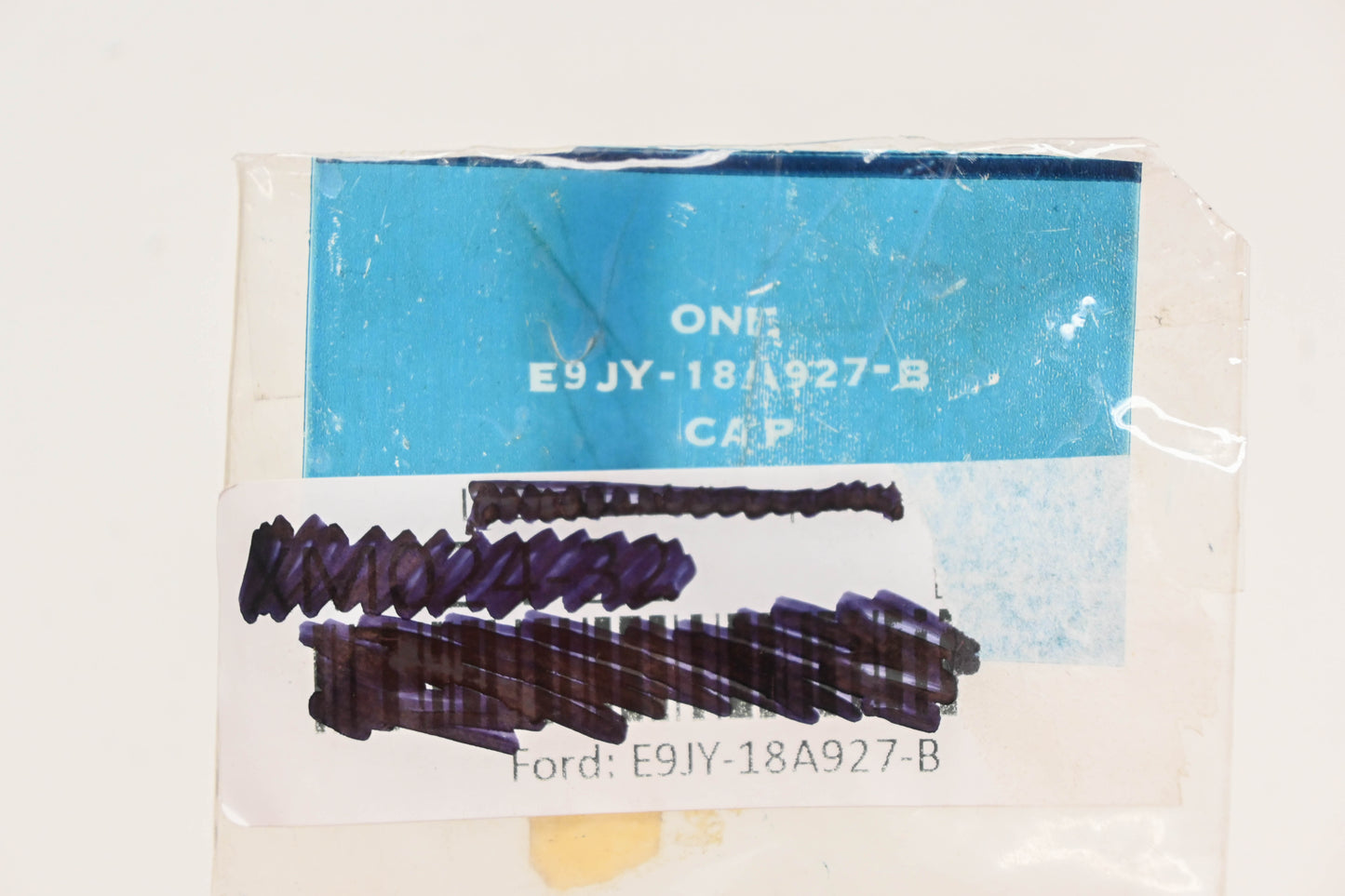 New OEM Ford E9JY-18A927-B Antenna Mount Gasket NOS