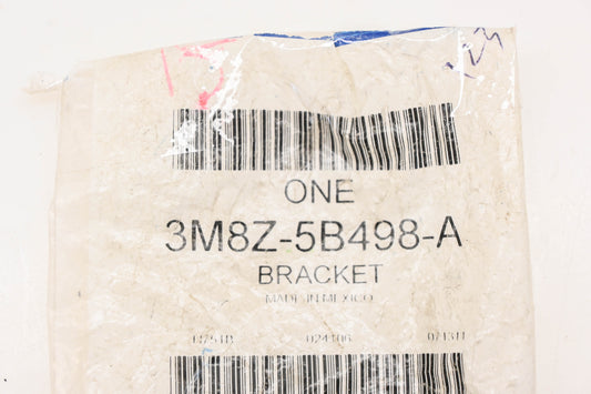 New OEM Ford 3M8Z-5B498-A Stabilizer Bar Bracket NOS