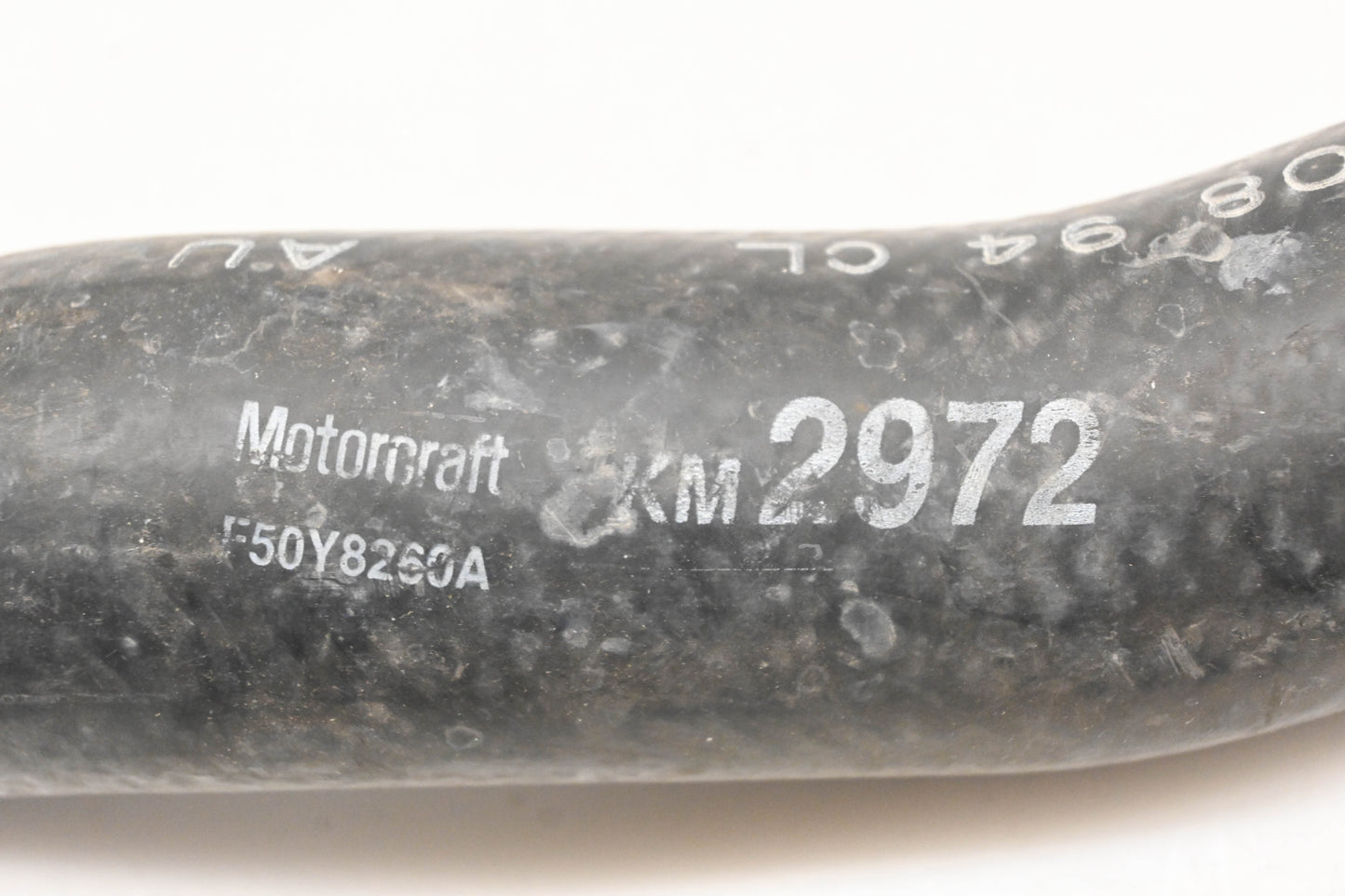 New OEM Motorcraft KM-2972, F50Y-8260-A, KM2972 Radiator Coolant Hose NOS