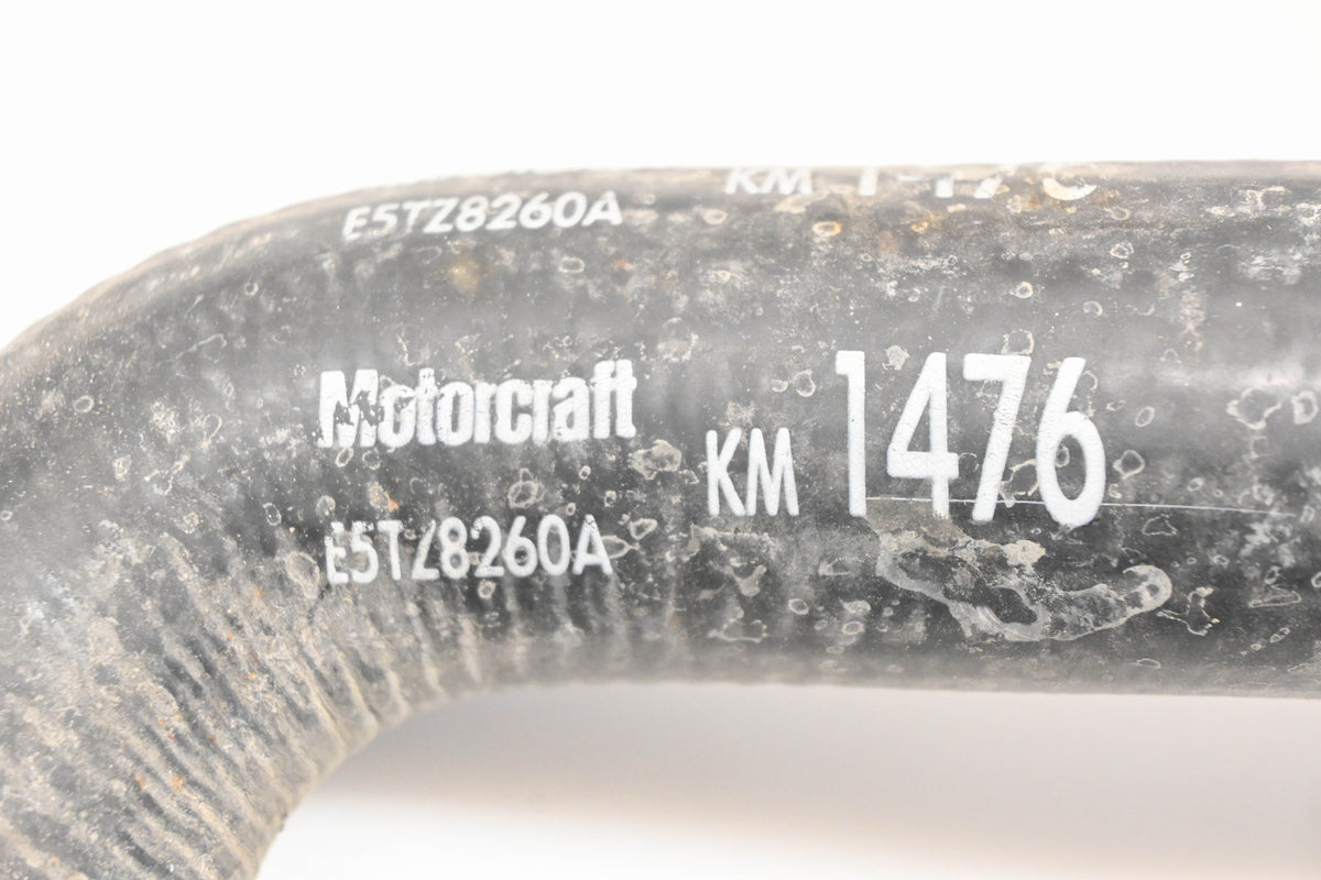 New OEM Motorcraft KM-1476, E5TZ-8260-A, KM1476 Radiator Coolant Hose NOS