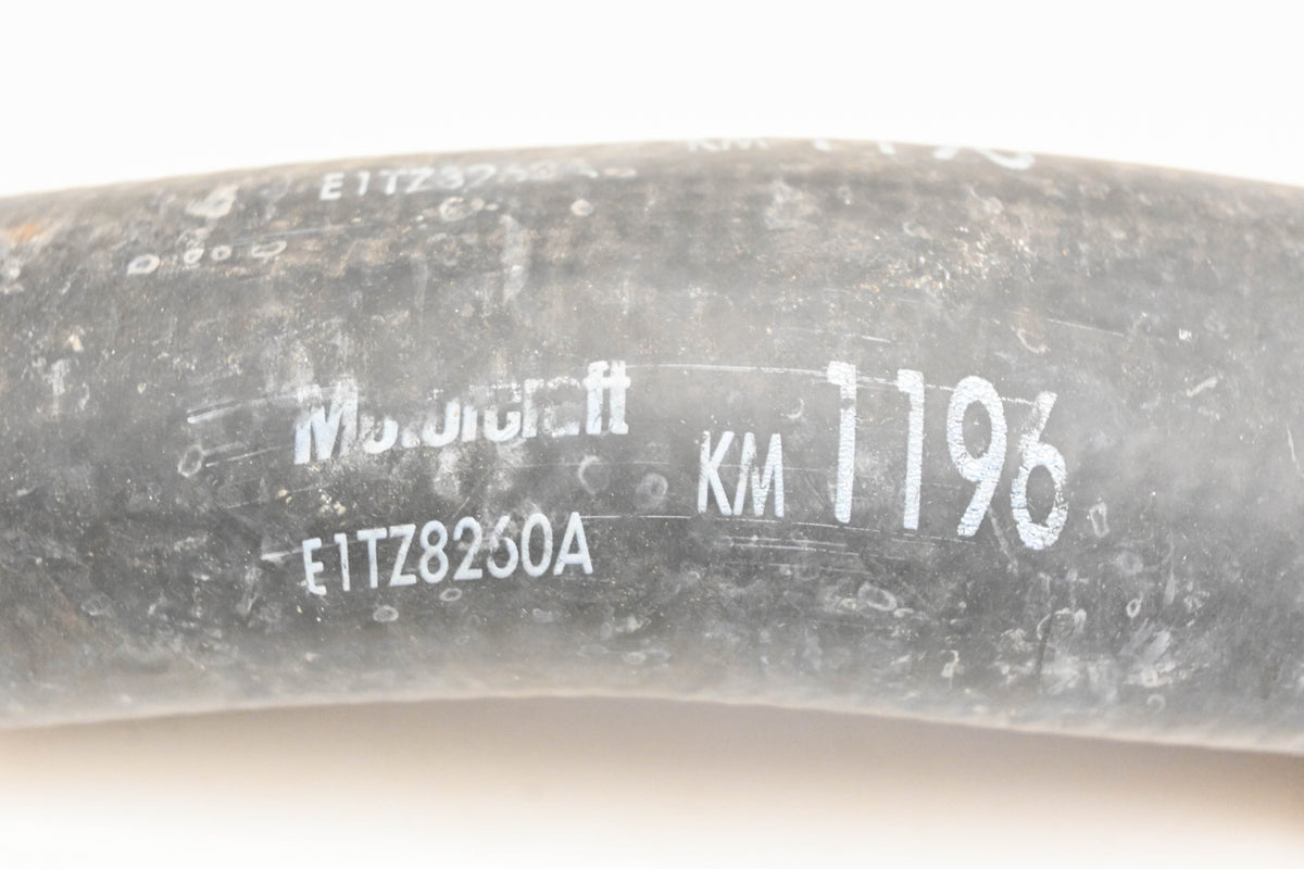 New OEM Motorcraft KM-1196, E1TZ-8260-A, KM1196 Radiator Coolant Hose NOS
