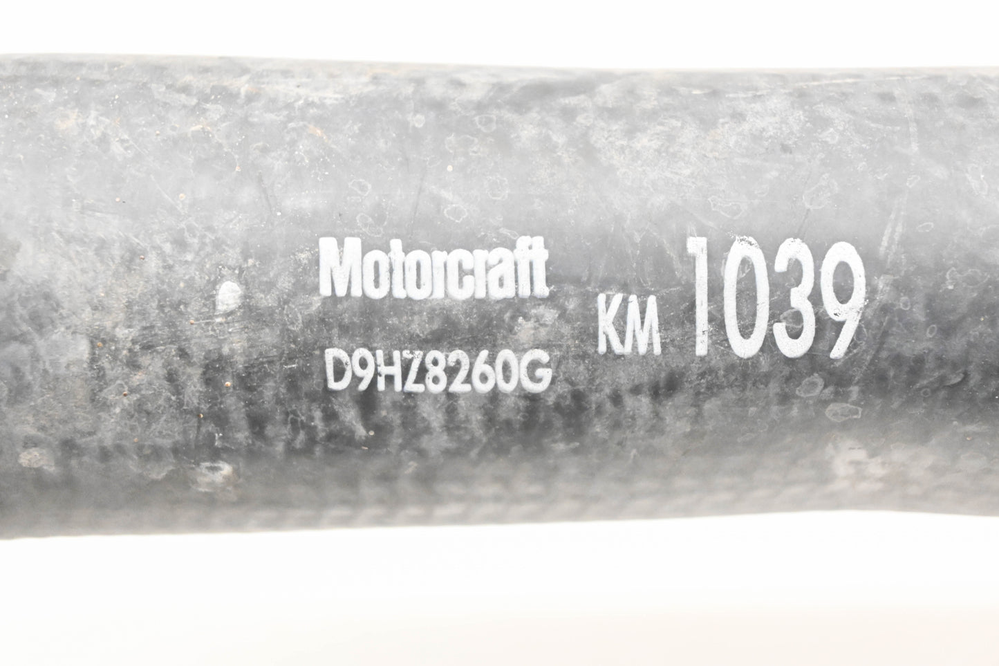 New OEM Motorcraft KM-1039, D9HZ-8260-G, KM1039 Radiator Coolant Hose NOS