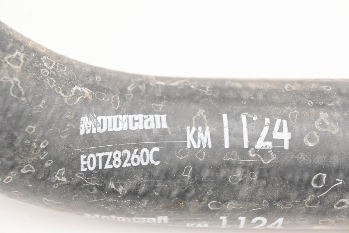 New OEM Motorcraft KM-1124, E0TZ-8260-C, KM1124 Radiator Coolant Hose NOS