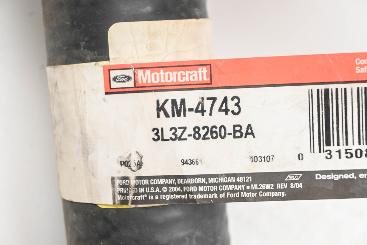 New OEM Motorcraft KM-4743, 3L3Z-8260-BA, KM4743 Radiator Coolant Hose NOS