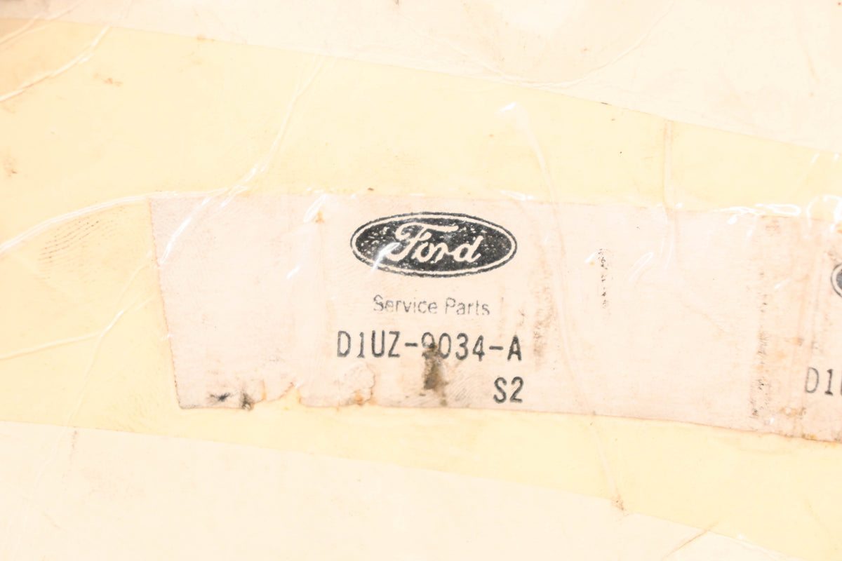 New OEM Ford D1UZ-9034-A Fuel Filler Neck Tube Assembly NOS