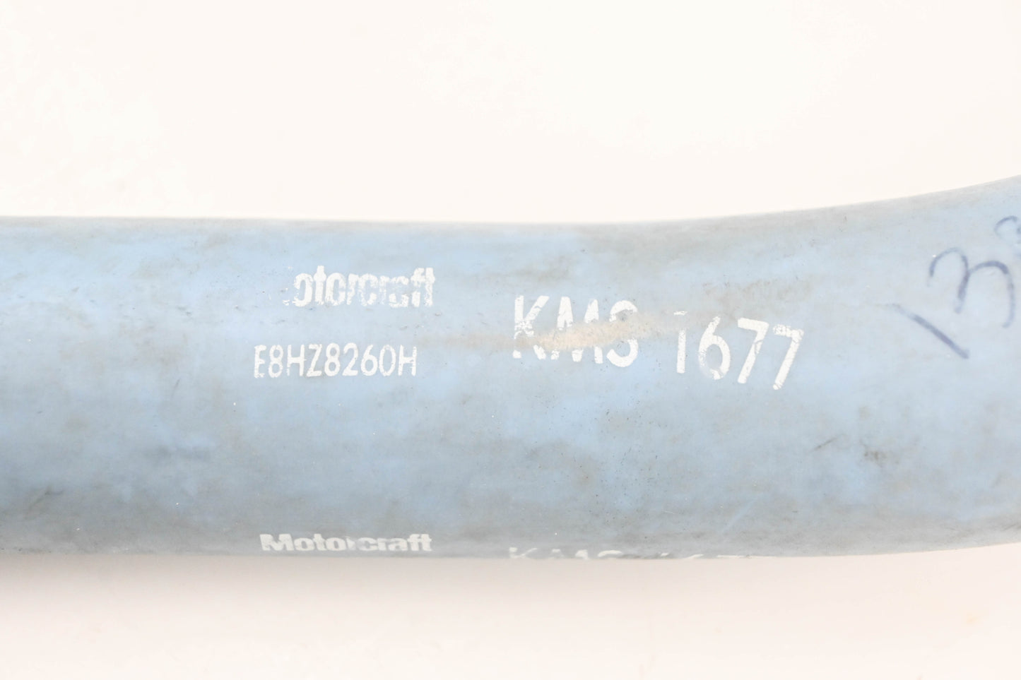 New OEM Motorcraft KMS-1677, E8HZ-8260-H, KMS1677 Radiator Coolant Hose NOS