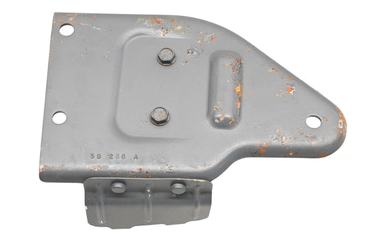 New OEM Ford 4L3Z-6038-A, 4L34-6B032-GA Engine Support Insulator Assembly NOS