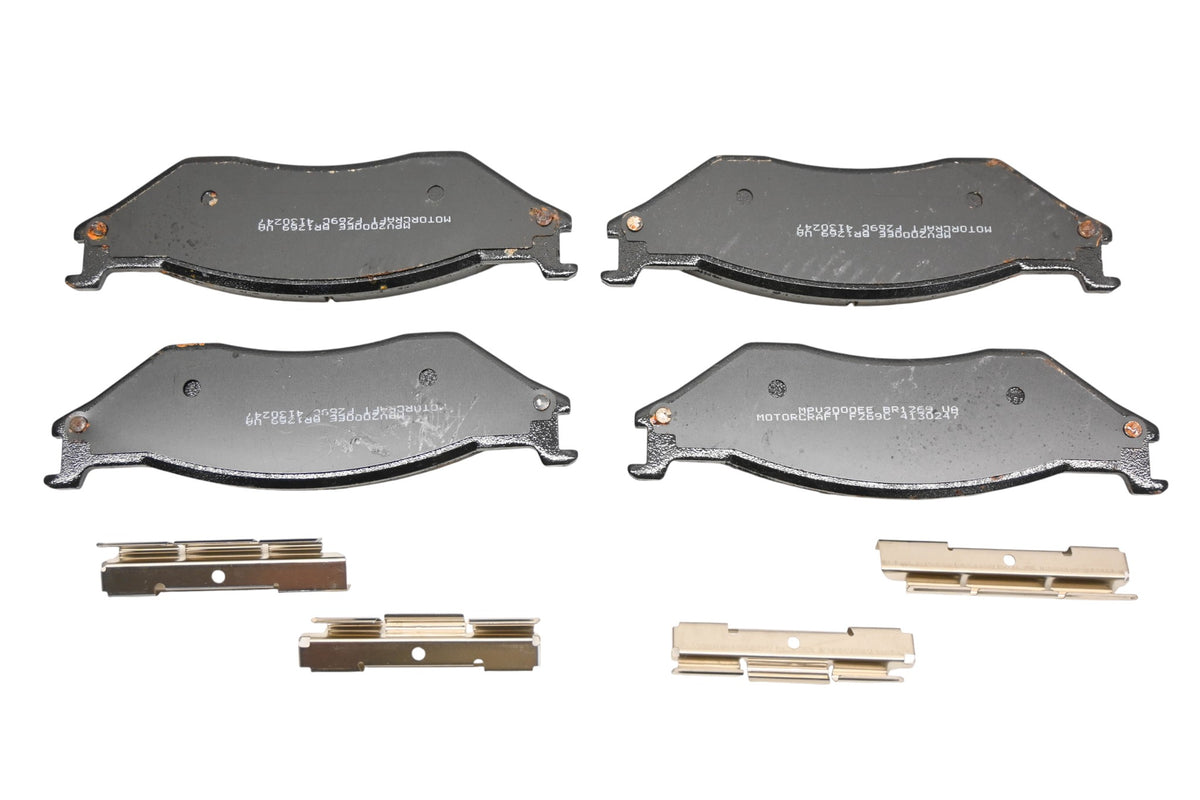 New OEM Motorcraft BR-1269, YU2Z-2V001-EA, D777M Brake Pad Kit NOS