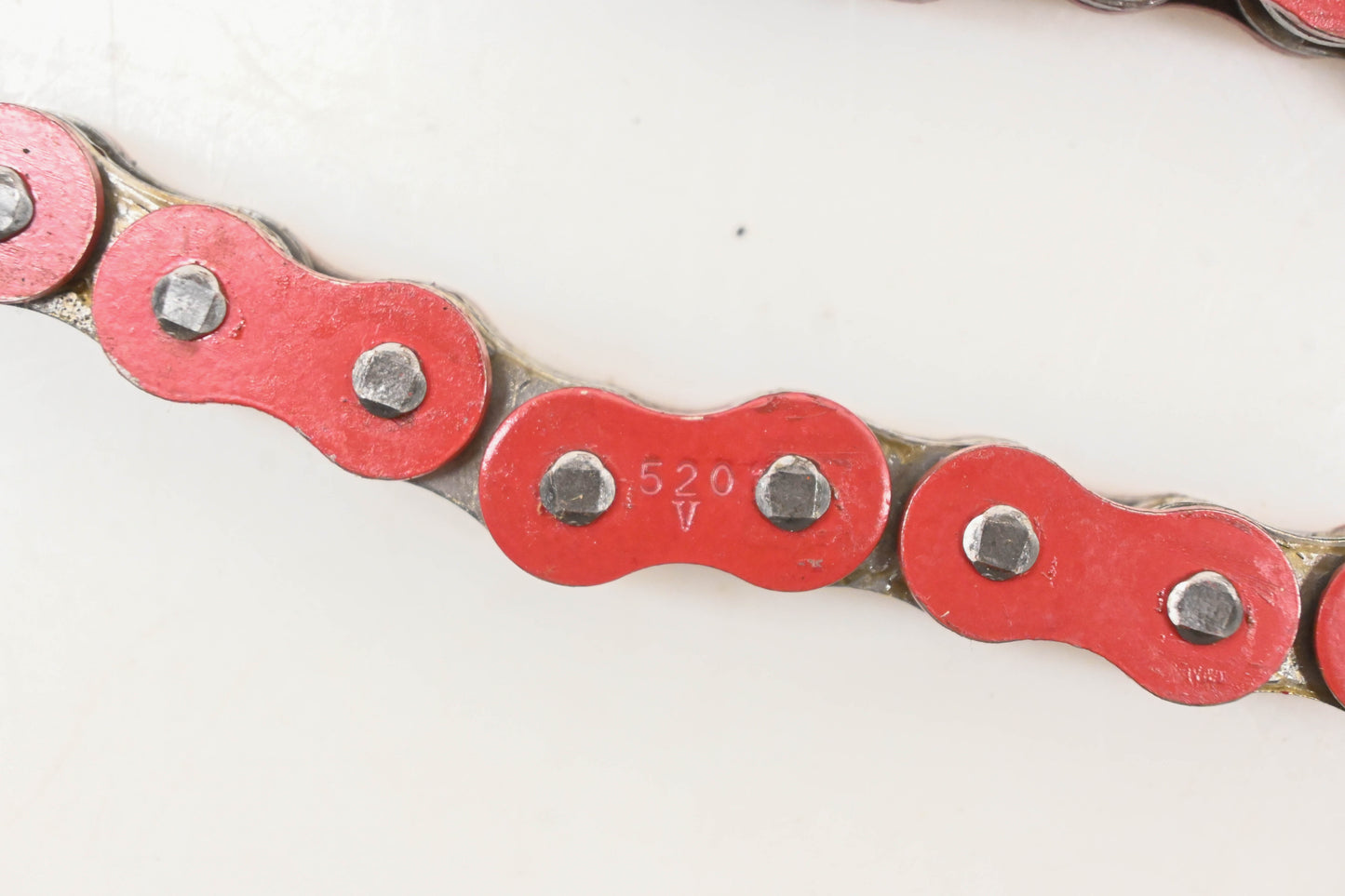 Aftermarket 520V Red 520 Chain 120 Link NOS