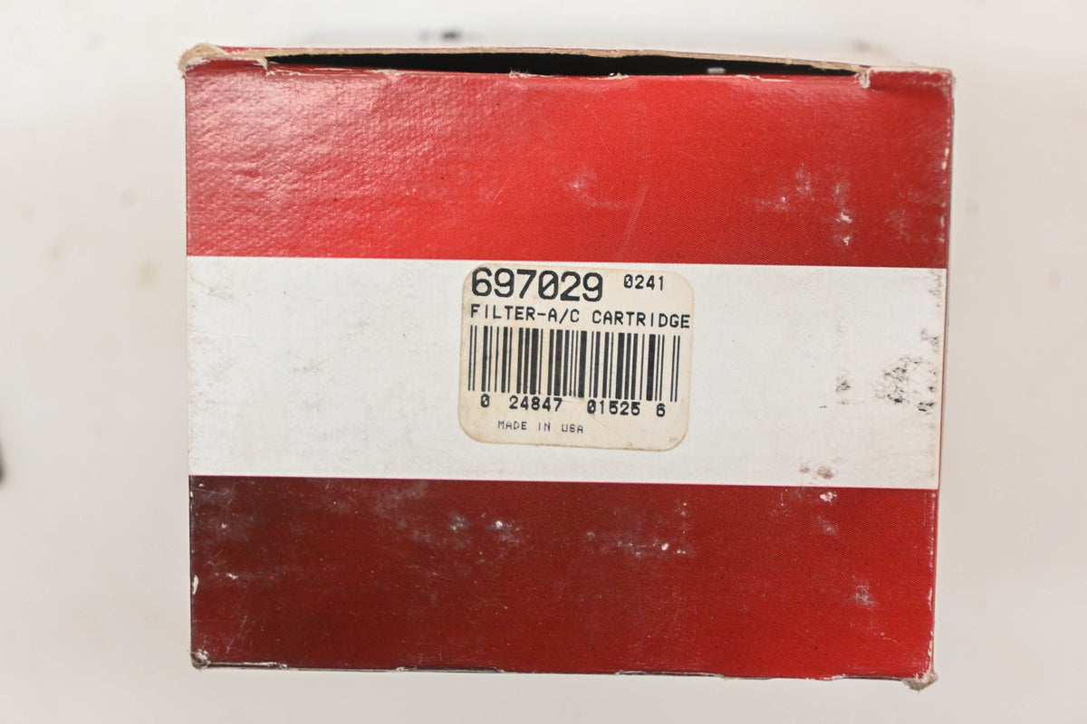 New OEM Briggs & Stratton 697029 Air Filters Qty 7 NOS