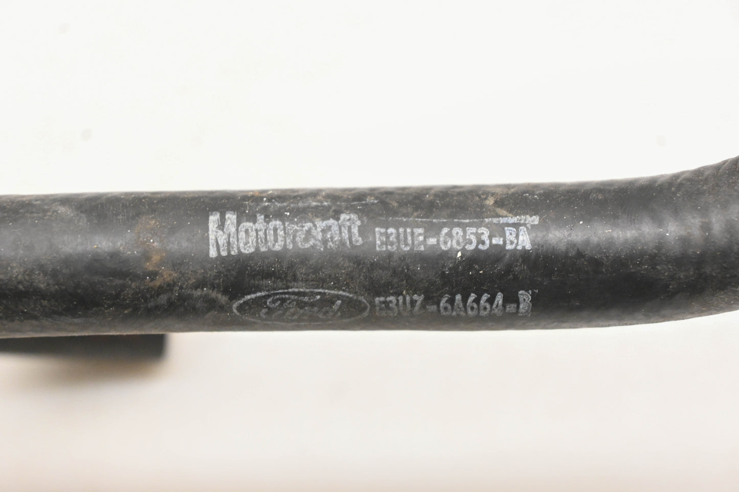 New OEM Motorcraft E3UE-6853-BA, E3UZ-6A664-B Ford Crankcase Vent Hose NOS