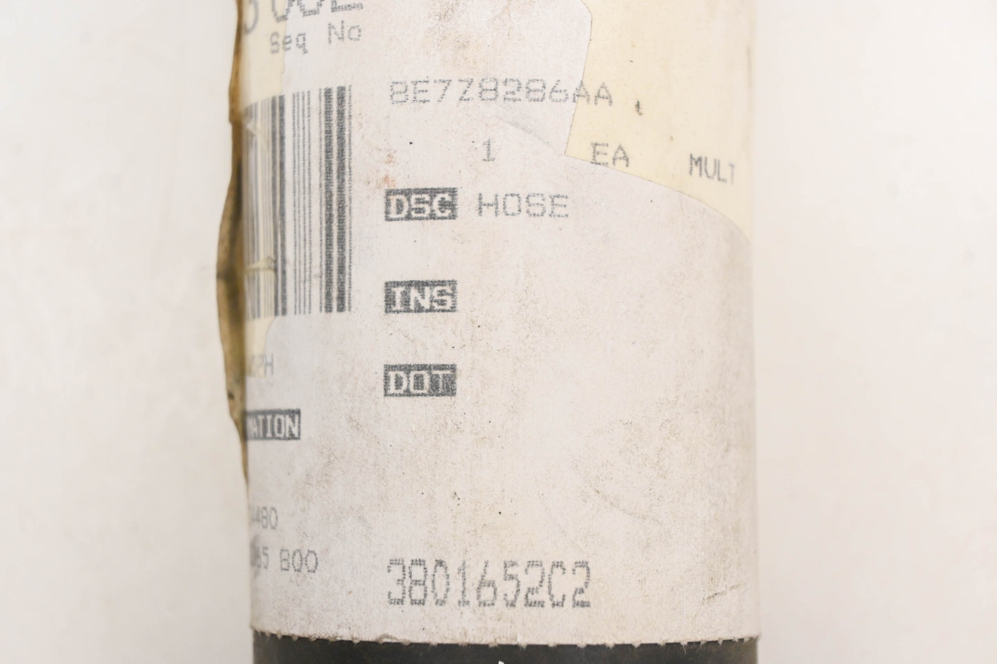 International 3801652C2, 8E7Z-8286-AA Radiator Outlet Hose NOS