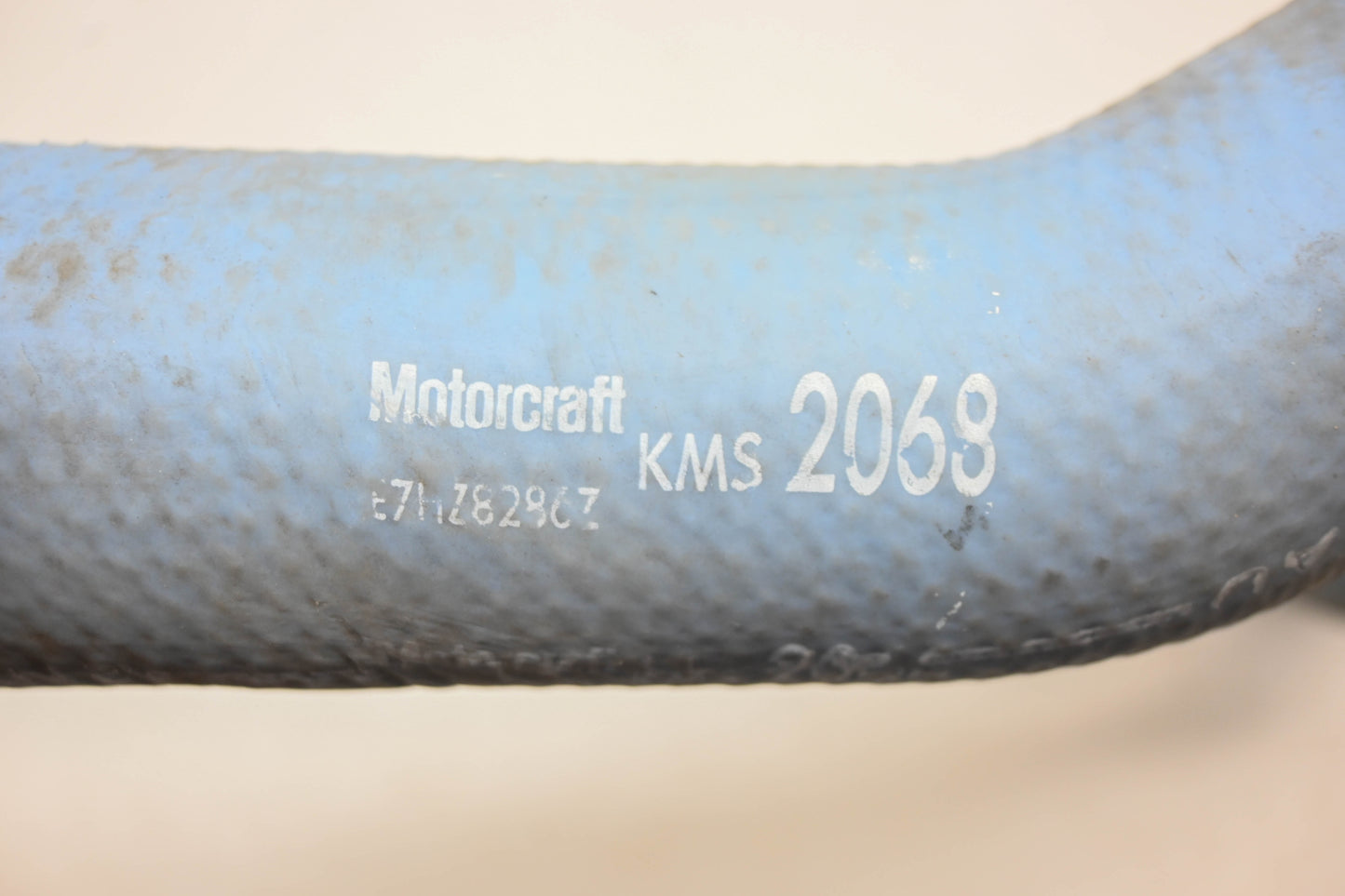New OEM Motorcraft KMS-2068, E7HZ-8286-Z, KMS2068 Coolant Hose NOS